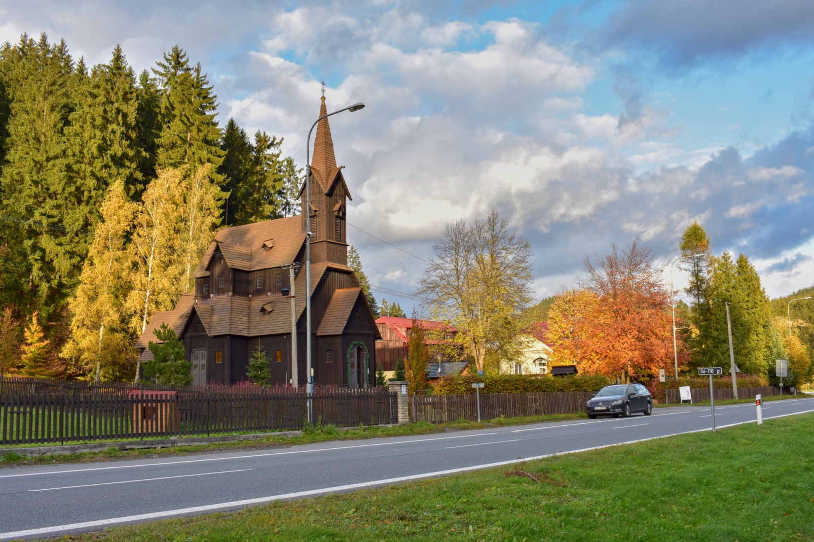 Kostel svatého Bedřicha v krajině