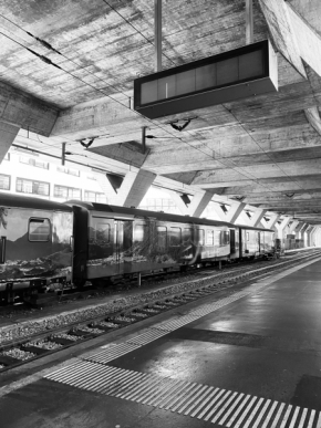 Černobílá - Poklidné nádraží