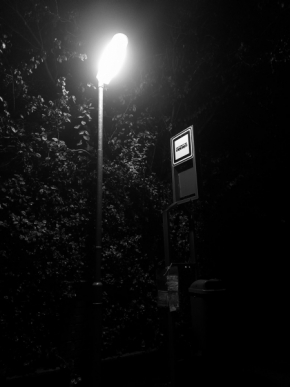 Černobílá - Půlnoční procházka