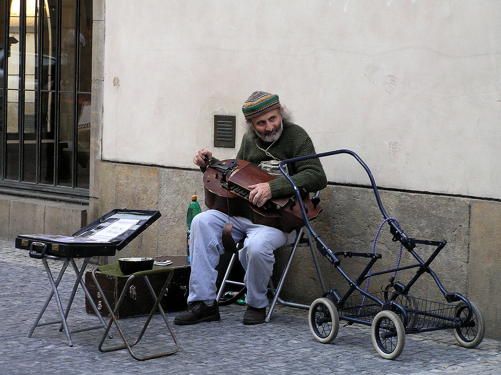 Pouliční hudebník