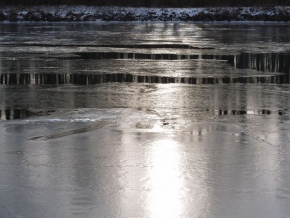 Kouzlení zimy - Řeka zamrzá