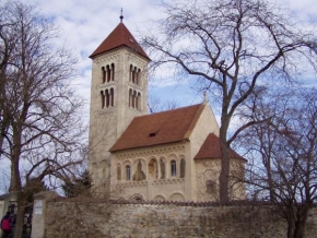 Zapomenutá krása staveb - Románský kostel v Jakubu u Kutné Hory