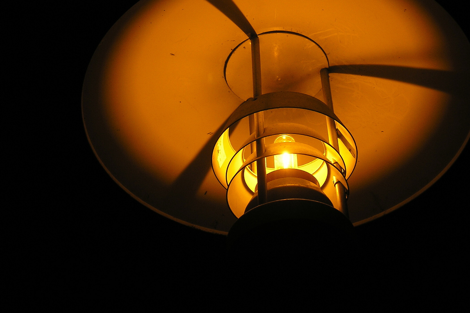 Pouličn lampa