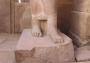 Egypt, Karnak, nohy krále