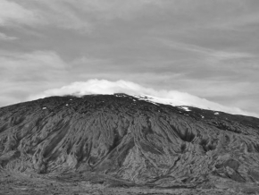 Černobíle… - Kořenová hora