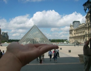 Architektura a památky - Fotograf roku - junior - Louvre jako na dlani
