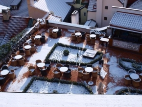 Královna zima - První sníh v Praze