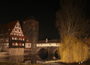 Po setmění - Nürnberg a noční procházka