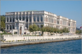 Architektura a památky - Dolmabahce palac