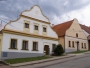 náves