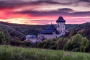 Michail Neganov - Hrad Karlštejn - purpurový západ slunce